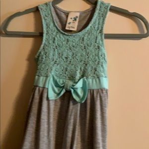 Girls dress